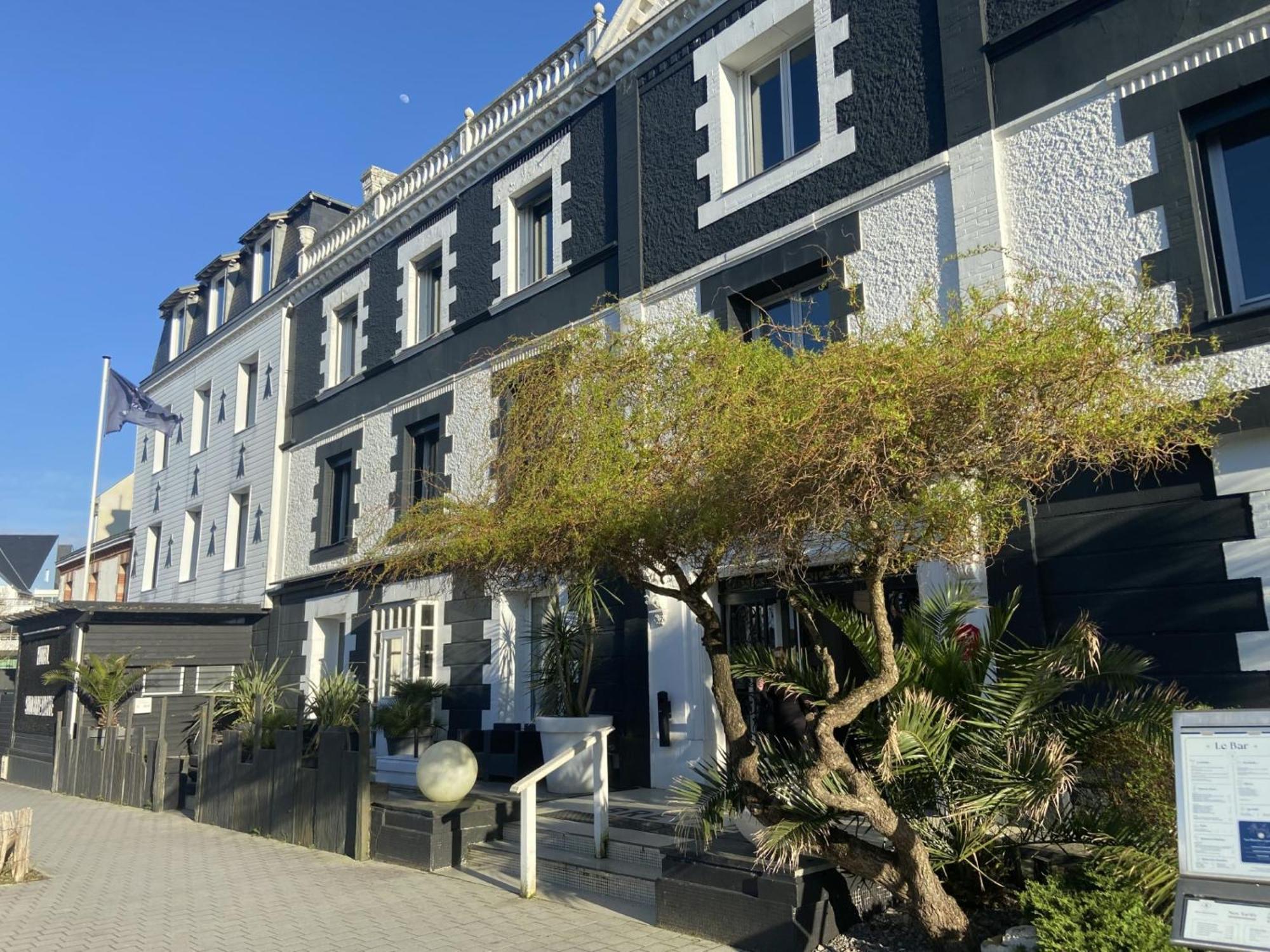 Hotel De Charme Le Sud Bretagne Pornichet Exteriör bild